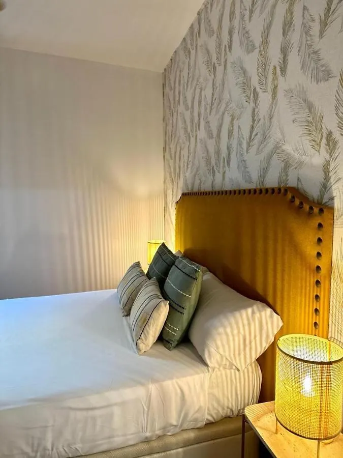 Santa Lucia 1 Bedroom Apartment Malaga 0*,